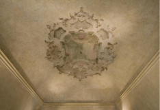 Affresco settecentesco nel soffitto della sala centrale